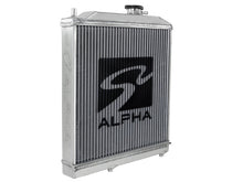 Charger l'image dans la galerie, Skunk2 Alpha Series 88-91 Honda Civic/CRX Radiator (Half Size) (Dual Core)