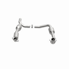 Carica l&#39;immagine nel visualizzatore di Gallery, MagnaFlow Conv Direct Fit OEM 07-08 Ford E-150