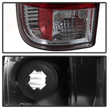 Laden Sie das Bild in den Galerie-Viewer, Spyder 08-16 Ford Super Duty F-250 V3 Light Bar LED Tail Lights - Red Clear (ALT-YD-FS07V3-LBLED-RC)