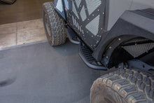Load image into Gallery viewer, DV8 Offroad 2018+ Jeep JL 2 Door Tubular Rock Slider Step