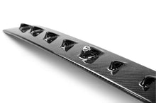 Carica l&#39;immagine nel visualizzatore di Gallery, Seibon 02-07 Subaru Impreza/WRX/STi Carbon Fiber Rear Fin Spoiler