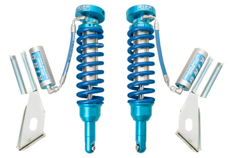 King Shocks 11-15 Toyota Hilux Front 2.5 Dia Remote Reservoir Coilover (Pair)