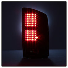 गैलरी व्यूवर में इमेज लोड करें, Xtune Dodge Ram 02-06 1500 / Ram 2500/3500 03-06 LED Tail Light Black ALT-JH-DR02-LED-G2-BK
