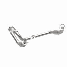 Carica l&#39;immagine nel visualizzatore di Gallery, MagnaFlow Conv DF 2007-2008 Cadillac Escalade 6.2L