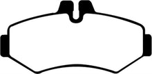 Laden Sie das Bild in den Galerie-Viewer, EBC 03-05 Dodge Sprinter 2500 Bosch Rear Greenstuff Rear Brake Pads