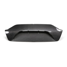 Carica l&#39;immagine nel visualizzatore di Gallery, Seibon 2018 Kia Stinger OE-Style Carbon Fiber Rear Trunk Garnish