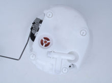 Cargar imagen en el visor de la galería, Walbro TANK UNIT ASSEMBLY