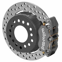 गैलरी व्यूवर में इमेज लोड करें, Wilwood Dynapro Lug Mount Rear Dynamic Kit SA Drilled Big Ford New Style 2.36in Offset