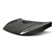Carica l'immagine nel visualizzatore di Gallery, Seibon 17-18 Honda Civic Type-R TS-Style Carbon Fiber Hood