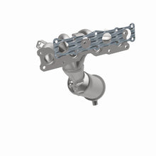 गैलरी व्यूवर में इमेज लोड करें, MagnaFlow 06-08 Hyundai Sonata 2.4L Direct Fit CARB Compliant Manifold Catalytic Converter