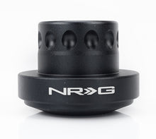 गैलरी व्यूवर में इमेज लोड करें, NRG Race Short Hub Mitsubishi / Subaru - Black