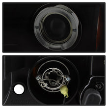 Charger l&#39;image dans la galerie, Spyder 99-01 BMW E46 3 Series 4DR Projector Headlights 1PC LED Halo (PRO-YD-BMWE46-4D-HL-AM-BSM)