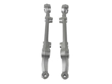 Laden Sie das Bild in den Galerie-Viewer, Skunk2 96-00 Honda Civic EK Front Lower Control Arm w/ Spherical Bearing