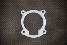 Laden Sie das Bild in den Galerie-Viewer, Torque Solution Thermal Throttle Body Gasket: Hyundai Genesis 2.0 Turbo 10-12