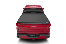 Laden Sie das Bild in den Galerie-Viewer, Lund 14-17 Chevy Silverado 1500 (8ft. Bed) Genesis Elite Tri-Fold Tonneau Cover - Black
