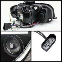 Carica l&#39;immagine nel visualizzatore di Gallery, Spyder Audi A3 06-08 Projector Headlights Halogen Model- Light Tube DRL Blk PRO-YD-AA306-LTDRL-BK