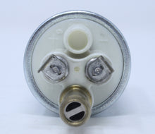 गैलरी व्यूवर में इमेज लोड करें, Walbro OE Replacement Fuel Pump Kit