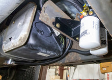 Laden Sie das Bild in den Galerie-Viewer, Wehrli 11-16 Chevrolet 6.6L Duramax FASS Fuel System Relocation Bracket (Crew Cab Only)