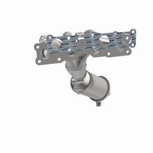 गैलरी व्यूवर में इमेज लोड करें, MagnaFlow 06-08 Hyundai Sonata 2.4L Direct Fit CARB Compliant Manifold Catalytic Converter