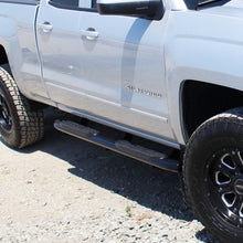 गैलरी व्यूवर में इमेज लोड करें, Westin 2014-2018 Chevrolet/GMC Silverado Sierra 1500 Dbl Cab PRO TRAXX 4 Oval Nerf Step Bars - Black
