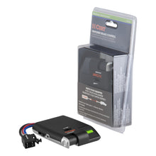 Carica l&#39;immagine nel visualizzatore di Gallery, Curt Venturer Trailer Brake Controller
