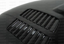गैलरी व्यूवर में इमेज लोड करें, Seibon 07-10 BMW 3 Series 2 dr E92 (Excl M3 &amp; convertible) GTR-style Carbon Fiber Hood