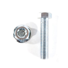 Load image into Gallery viewer, Curt 98-08 Subaru Forester Class 2 Trailer Hitch w/1-1/4in Ball Mount