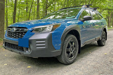 Carica l'immagine nel visualizzatore di Gallery, Rally Armor 2022 Subaru Outback Wilderness Black Mud Flap Blue Logo