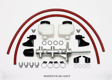 गैलरी व्यूवर में इमेज लोड करें, Wilwood Tandem Remote Master Cylinder - 15/16in Bore Ball Burnished