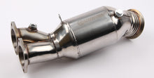 गैलरी व्यूवर में इमेज लोड करें, Wagner Tuning BMW E82 E90 N55 Motor SS304 Downpipe Kit