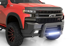 Carica l&#39;immagine nel visualizzatore di Gallery, Lund 2019 Chevrolet Silverado 1500 Revolution Bull Bar - Black