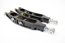 गैलरी व्यूवर में इमेज लोड करें, SPL Parts 2013+ Subaru BRZ/Toyota 86 / 2015+ Subaru WRX/STI Rear Lower Camber Arms - 2to4wheels