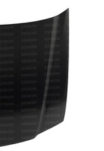 गैलरी व्यूवर में इमेज लोड करें, Seibon 06-08 Acura TSX OEM-Style Carbon Fiber Hood