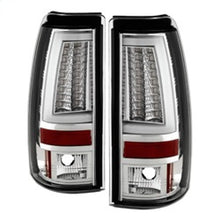 Laden Sie das Bild in den Galerie-Viewer, Spyder Chevy Silverado 1500/2500 03-06 Version 2 LED Tail Lights - Chrome ALT-YD-CS03V2-LED-C
