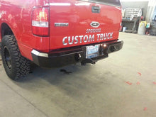 Laden Sie das Bild in den Galerie-Viewer, Iron Cross 04-05 Ford F-150 Heavy Duty Base Rear Bumper - Gloss Black