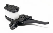गैलरी व्यूवर में इमेज लोड करें, Wilwood Handlebar Master Cylinder 5/8in Bore R/H - Long Lever