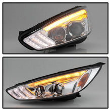 Cargar imagen en el visor de la galería, Spyder 15-18 Ford Focus Projector Headlights - Seq Turn Light Bar - Chrome PRO-YD-FF15-LBSEQ-C