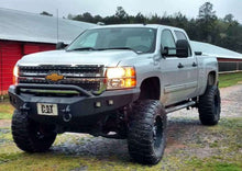 Carica l'immagine nel visualizzatore di Gallery, Road Armor 11-14 Chevy 2500 Stealth Front Winch Bumper w/Pre-Runner Guard - Tex Blk
