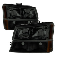 Cargar imagen en el visor de la galería, Xtune Chevy Silverado 2500HD 03-06 Crystal Headlights w/ Bumper Lights HD-JH-CSIL03-AM-BSM-SET