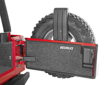 Carica l&#39;immagine nel visualizzatore di Gallery, BedRug 03-06 Jeep LJ Unlimited Rear 4pc Cargo Kit (Incl Tailgate &amp; Tub Liner)