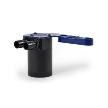 Charger l&#39;image dans la galerie, Mishimoto 15-20 BMW F8X M3/M4 Baffled Oil Catch Can - Frozen Dark Blue
