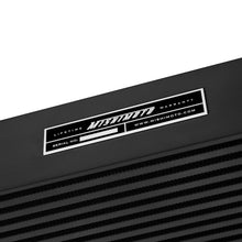 गैलरी व्यूवर में इमेज लोड करें, Mishimoto 03-07 Ford 6.0L Powerstroke Intercooler (Black)