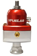 Laden Sie das Bild in den Galerie-Viewer, Fuelab 555 Carb Adjustable FPR Blocking 1-3 PSI (1) -8AN In (2) -8AN Out - Red