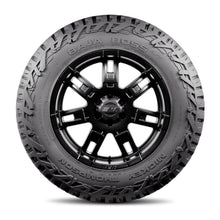 Laden Sie das Bild in den Galerie-Viewer, Mickey Thompson Baja Boss A/T Tire - 265/70R16 112T