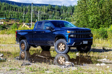 Carica l&#39;immagine nel visualizzatore di Gallery, Belltech 19-20 Chevrolet Silverado / GMC Sierra 1500 4WD 4&quot; Suspension Lift Kit w/ Shocks