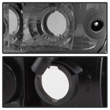 Carica l&#39;immagine nel visualizzatore di Gallery, Spyder Toyota Tacoma 95-00 Euro Style Tail Lights Smoke ALT-YD-TT95-SM