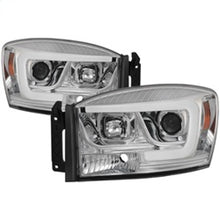 Carica l&#39;immagine nel visualizzatore di Gallery, Spyder Dodge Ram 1500 06-08 V2 Projector Headlights - Light Bar DRL - Chrome (PRO-YD-DR06V2-LB-C)