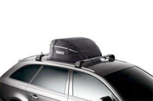 Thule Outbound Weather Resistent Cargo Bag - Black (IP-X2 Certified Weather Resistence)