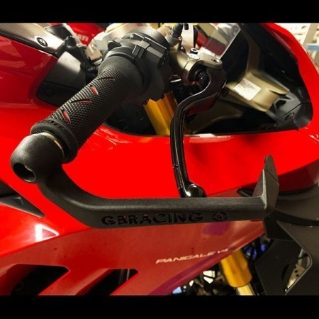 GB Racing Universal Brake Lever Guard for 2020+ Ducati Streetfighter V4 / Triumph Daytona 675